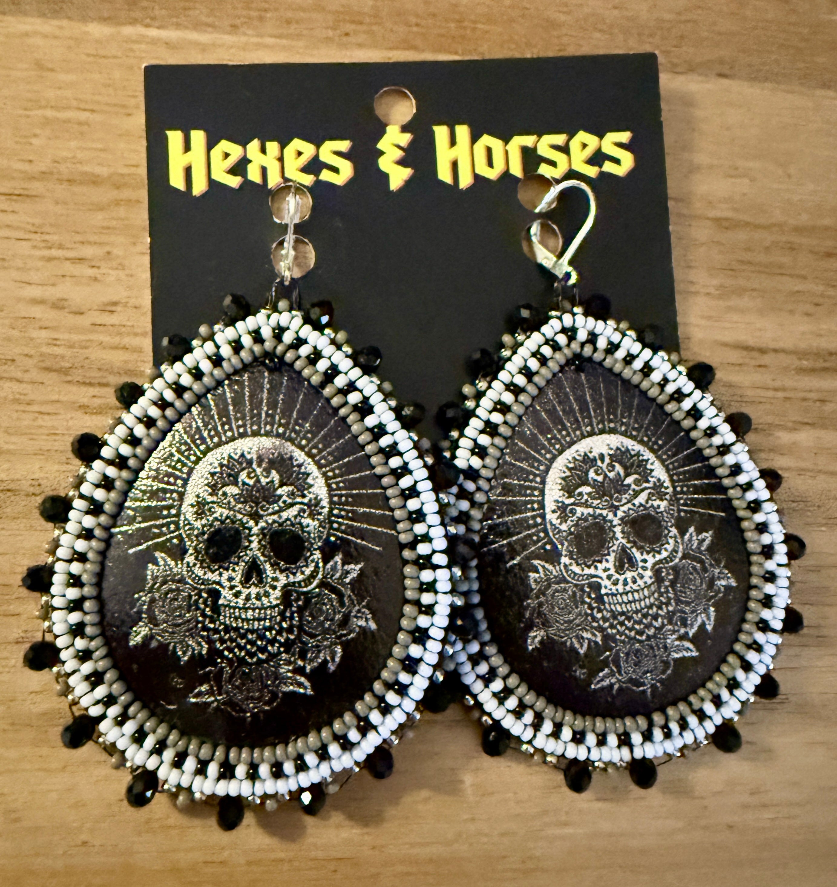 Skull & Roses